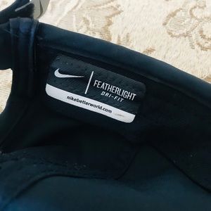 Nike Accessories - Nike Featherlight Dri-Fit Cap Nike Accessories - Nike Featherlight Dri-Fit Cap